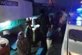 Polres Indramayu mengevakuasi 17 ABK korban kapal tenggelam