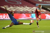 Chelsea tersandung di kandang West Ham