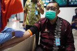 Kanwil Kemenkumham Sulbar lakukan tes cepat COVID-19 para pegawai