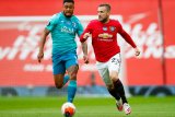 Luke Shaw sebut MU kini lebih percaya diri