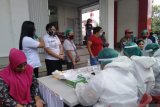 Tes cepat 236 pedagang pasar di Minahasa Tenggara non reaktif