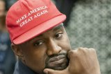 Tangis penyanyi rap Kanye West pecah saat berkampanye capres