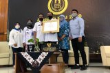 KPAD Yogyakarta menyiapkan buku panduan pola asuh di keluarga