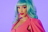 Doja Cat kini positif COVID-19 setelah sempat remehkan virus corona