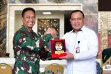 Kasad-Ketua KPK tandatangani BAST barang rampasan Negara
