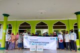 YBM UP3 Biak salurkan bantuan paket sembako dan uang kepada 150 warga terdampak COVID-19