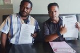 Bupati Mamberamo Raya laporkan dua pemilik akun media sosial ke polisi