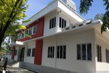 Kementerian PUPR serahkan kantor KPU Papua seusai direhab