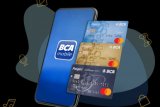 Fitur Terbaru, Segera Aktivasi Debit Online di BCA mobile!