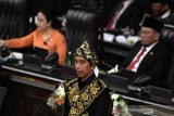 Presiden menegaskan pemerintah komitmen perkuat perlindungan sosial