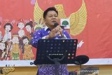 Bimas Kristen berharap umat Nasrani bersatu cegah penyebaran COVID-19