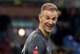 Joe Hart resmi menjadi kiper Tottenham Hotspurs