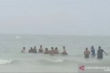 Anggota Brimob Tanjung Gunung Babel tenggelam saat mandi di Pantai Matras