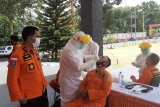 Puluhan pegawai Basarnas Manado jalani tes usap