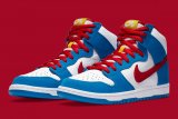 Nike luncurkan sneakers SB Dunk High Doraemon