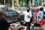 HUT Projo ke-6 di tengah pandemi, Projo Sumbar bagikan masker di Padang