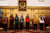 Pejabat Kemenkumham RI berkunjung ke kediaman Gubernur Sulsel