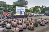 Polda Lampung bagikan 250 ribu masker kepada masyarakat