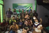 Stafsus Presiden Billy Mambrasar sumbang gaji untuk pasang Wifi di asrama Papua
