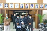 Ridwan Kamil sarankan Anies Baswedan konsultasi ke pusat terkait PSBB total