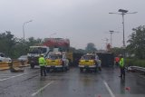 Bus Kemenhan tabrak pembatas, kecelakaan di KM3 Tol Jagorawi tidak terhindarkan