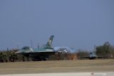Dua jet tempur F-16 TNI AU patroli perbatasan Indonesia-Timor Leste-Australia