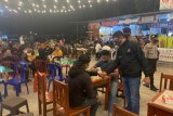 Operasi yustisi di Bone sasar pengunjung kafe dan pengguna jalan