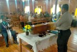 Polres Puncak Papua sampaikan pesan kamtibmas di jemaat Gereja Efata Ilaga