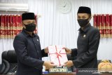 Bupati Bantaeng serahkan Ranperda APBD-P 2020