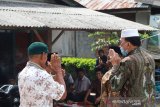 Kunjungan kerja ke Sutera, Bupati Pessel luangkan waktu melayat ke rumah duka Mak Medan