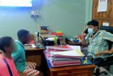 Sepasang kekasih ditangkap polisi karena curi beras di gudang Bulog
