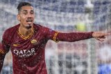 Chris Smalling akhirnya permanen di Roma