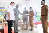 Bakamla ZMTh serahkan bantuan bahan pokok di Talaud