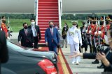 Presiden Joko Widodo sambut kedatangan PM Jepang di Istana Bogor