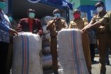 Petani Teluk Wondama mulai kirim rumput laut ke Surabaya