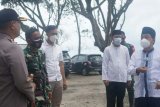 Penjabat Bupati Pesisir Barat pantau lokasi wisata pastikan protokol kesehatan