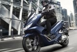 Dapatkan kesempatan test Ride gratis di rumah, raih hadiah jutaan rupiah