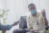 Pimpinan Wilayah BRI Banjarmasin Hery Santoso menjawab pertanyaan saat wawancara khusus dengan LKBN ANTARA Biro Kalsel di Kantor BRI Banjarmasin, Kalimantan Selatan, Kamis (19/11/2020). Hery Santoso mengungkapkan Bank Rakyat Indonesia (BRI) Kantor Wilayah Banjarmasin yang meliputi, Kalimantan Selatan, Kalimantan Tengah, Kalimantan Timur dan Kalimantan Utara, optimis penyaluran Kredit Usaha Rakyat (KUR) sebesar Rp6,29 triliun tercapai. Foto Antaranews Kalsel/Bayu Pratama S.