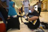 Bakti Sosial Pemberian Kaki Palsu