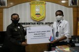 PLN beri bantuan lima lampu penerangan jalan dukung PON Papua