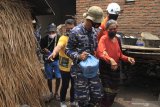 Warga di zona merah Gunung Ili Lewokotok dievakuasi