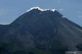 Merapi keluarkan guguran material sejauh 200 meter