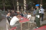 Petugas denda sebuah Kafe di KWBT Mandeh karena langgar protokol kesehatan