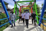 Bupati Barito Utara cek pembangunan jalan dan jembatan