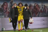 Robek tendon Achilles, gelandang Dortmund Axel Witsel akan absen lama