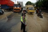 Jalur Pantura Tegal banjir