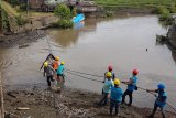 PLN pasang telepon satelit untuk koordinasi penanganan listrik di Sulbar