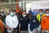 Dua jenazah korban kecelakaan pesawat Sriwijaya tiba di Bandara Supadio