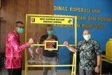 Pringsewu terima bantuan alat cuci tangan dan masker dari Pemrov Lampung