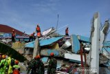 Hari Keempat Pencarian Korban Gempa